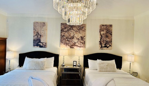 Deluxe-Vierbettzimmer, Badewanne, Erdgeschoss