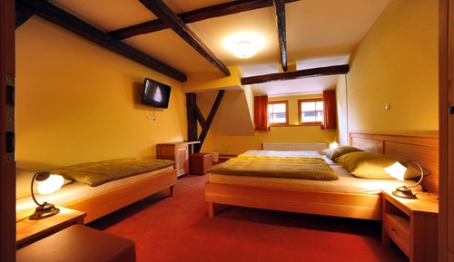 Standard-Dreibettzimmer