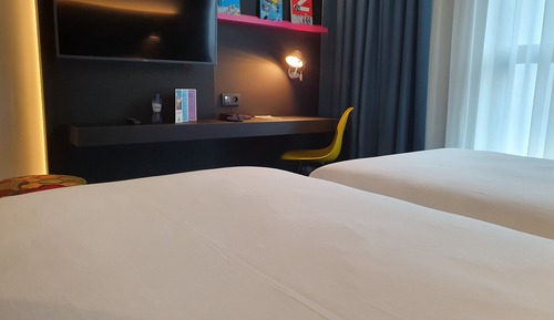 Zweibettzimmer, 2 Einzelbetten