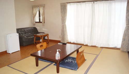 Traditional-Zimmer (Japanese Style)