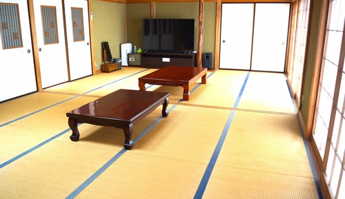 Traditional-Zimmer (Japanese Style)