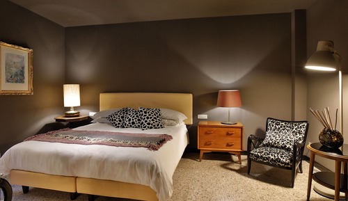 Superior-Doppel- oder -Zweibettzimmer
