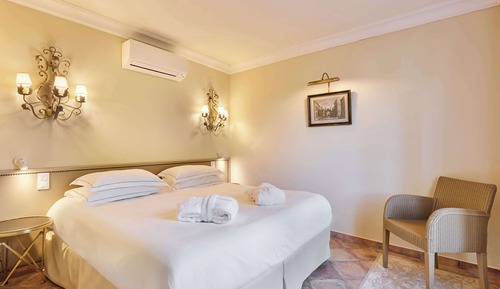 Junior-Suite, 1 King-Bett, Balkon, Talblick (Twin bed on request;with Sofabed)