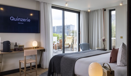 Panoramic-Suite (Terrasse et Jacuzzi)