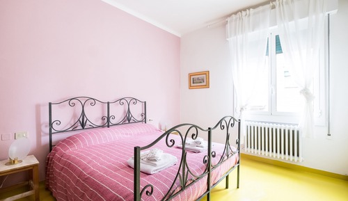 Classic Triple Room, Private Bathroom (Green - 3 Pax)