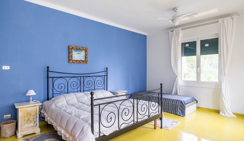 Deluxe Quadruple Room, Private Bathroom (Grey - 4 Pax)