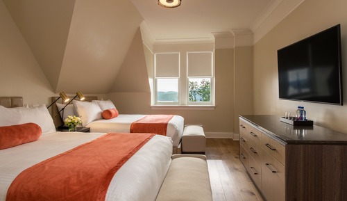 Superior-Zimmer, 2 Queen-Betten, Flussblick