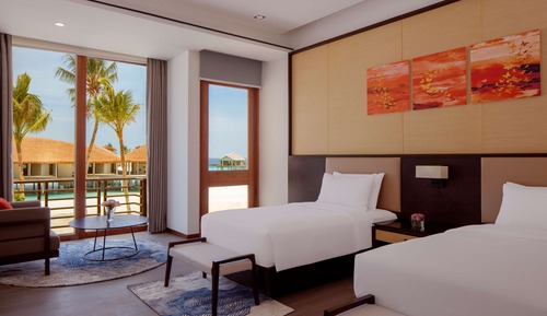 Maisonette, 3 Schlafzimmer, eigener Pool, Strandnähe (50% off transfers for 3nights & above)