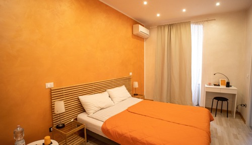Deluxe-Doppel- oder -Zweibettzimmer (2)