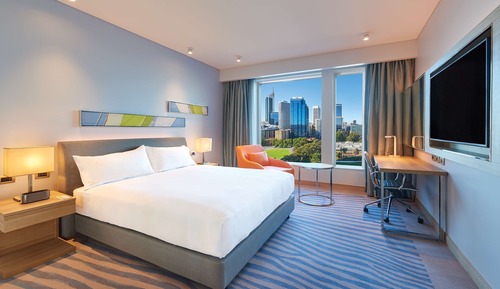 Zimmer, 1 King-Bett, Stadtblick