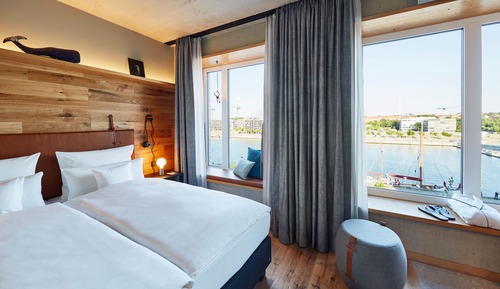 Zimmer, 1 King-Bett (High Floor, Harbor View)