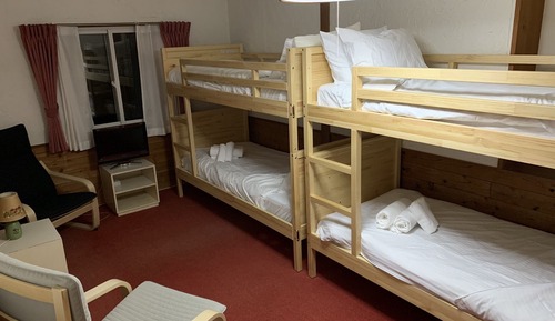 Zimmer (Bunk)