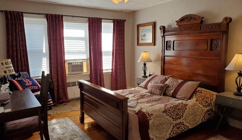 Classic-Zimmer, 1 Doppelbett, Nichtraucher (Boston (Shared Bathrooms))