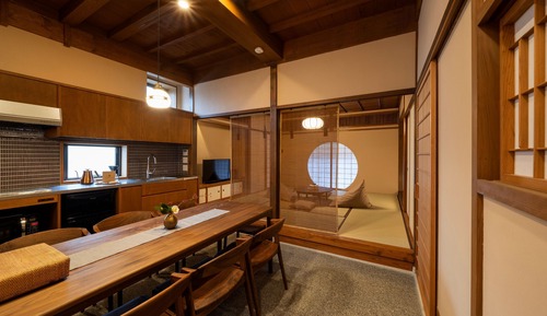 Traditional-Haus (Private Vacation)