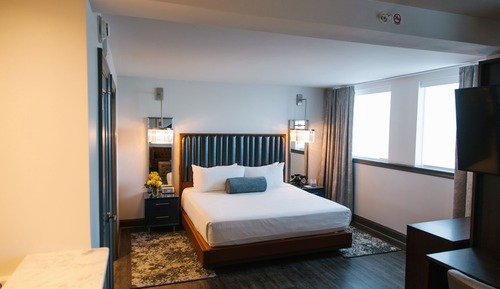 Deluxe-Suite, 1 King-Bett