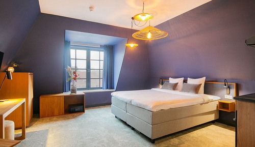 Deluxe-Studio, Küche