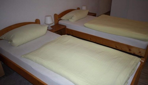 Dreibettzimmer