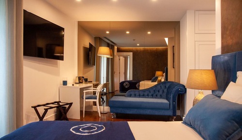 Suite, Terrasse, Gartenblick