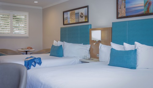 Familienzimmer, 2 Queen-Betten