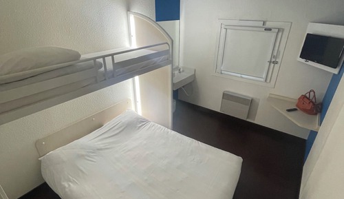 Zimmer, 1 Doppelbett