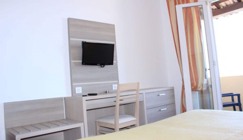Doppelzimmer, Meerblick, zum Garten hin