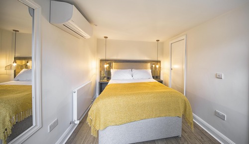 Standard-Doppelzimmer (4)