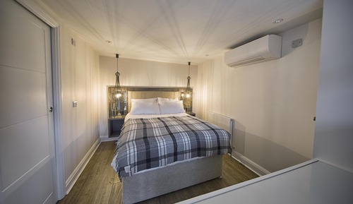 Standard-Doppelzimmer (3)