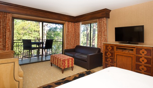 Suite, Mehrere Betten, Balkon, Seeseite (Corner)