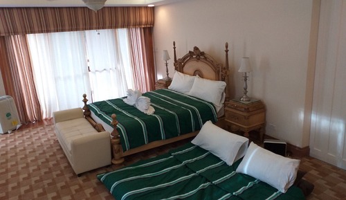 Presidential-Suite