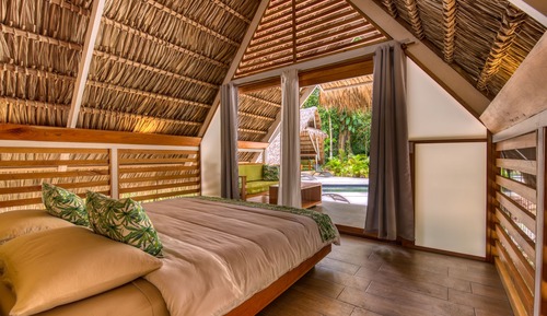 Design-Bungalow, 1 King-Bett, Poolblick (Tippie)