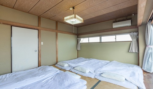 Zimmer (Japanese, Quintuple)