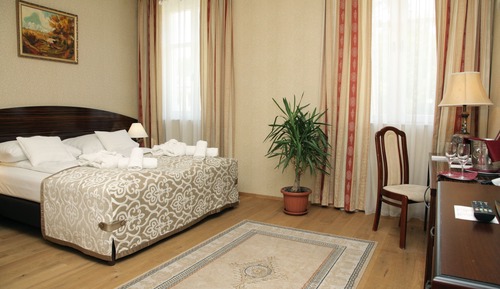 Standard-Doppelzimmer (Kastély)