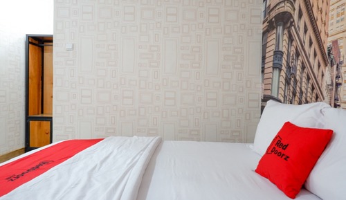 Doppelzimmer (RedDoorz)