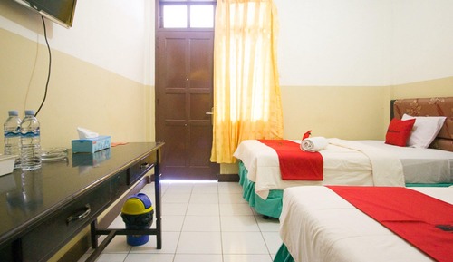 Zweibettzimmer (RedDoorz)