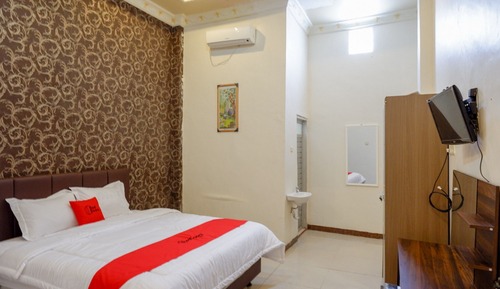 Doppelzimmer (RedDoorz)