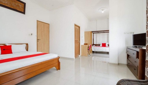 Familienzimmer (RedDoorz)