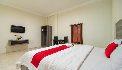 Premium-Zimmer (RedDoorz)