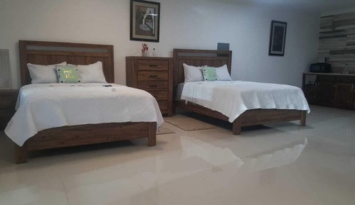 Doppelzimmer, 2 Queen-Betten