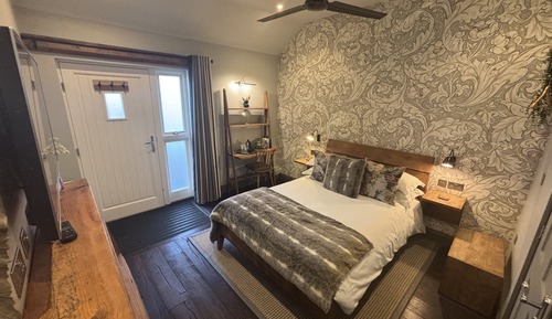 Standard-Doppelzimmer, eigenes Bad (Room 2)