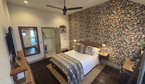 Standard-Doppelzimmer, eigenes Bad (Room 4)
