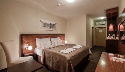 Comfort-Doppel- oder -Zweibettzimmer