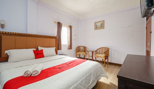 Doppelzimmer (RedDoorz)