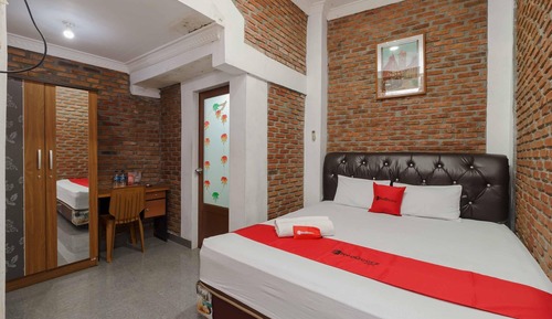 Doppelzimmer (RedDoorz)