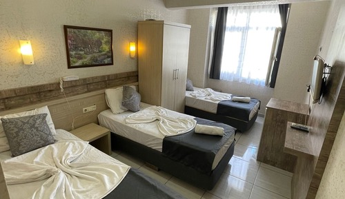 Classic-Dreibettzimmer