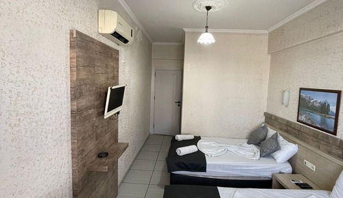 Familien-Zweibettzimmer