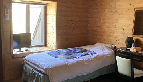 Zweibettzimmer, Gemeinschaftsbad