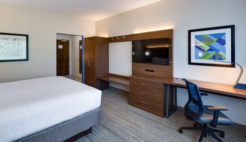 Standardzimmer, 1 King-Bett, barrierefrei (Comm, Mobility, Roll-In Shower)