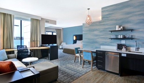 Suite, 1 King-Bett und Schlafsofa