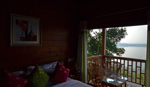 Zimmer, 1 Schlafzimmer, eigener Pool, Gartenblick