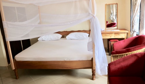 Zimmer, 1 Schlafzimmer, Raucher, eigener Pool